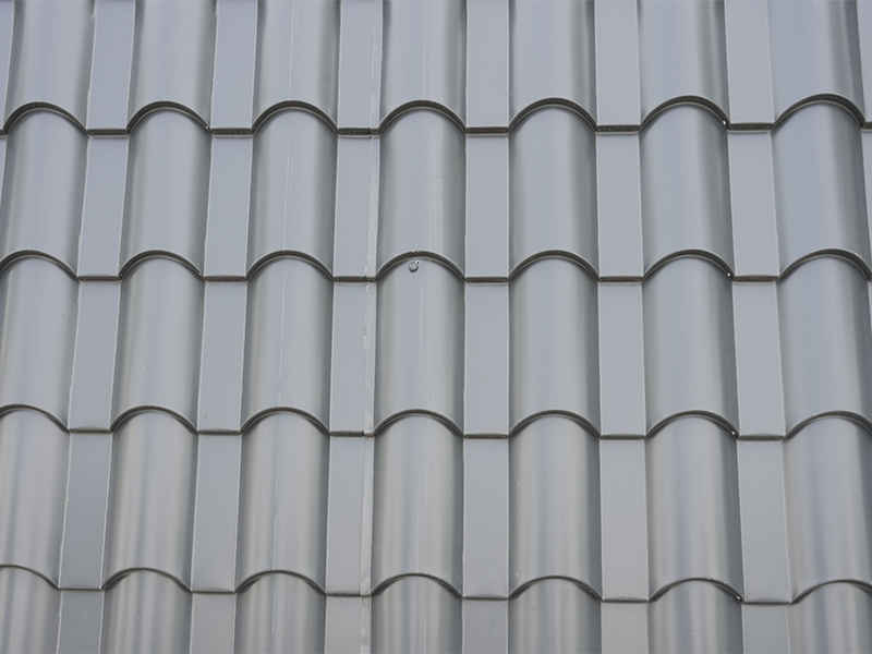 Aluminium magnesium mangan i ett stycke vågmetalltak